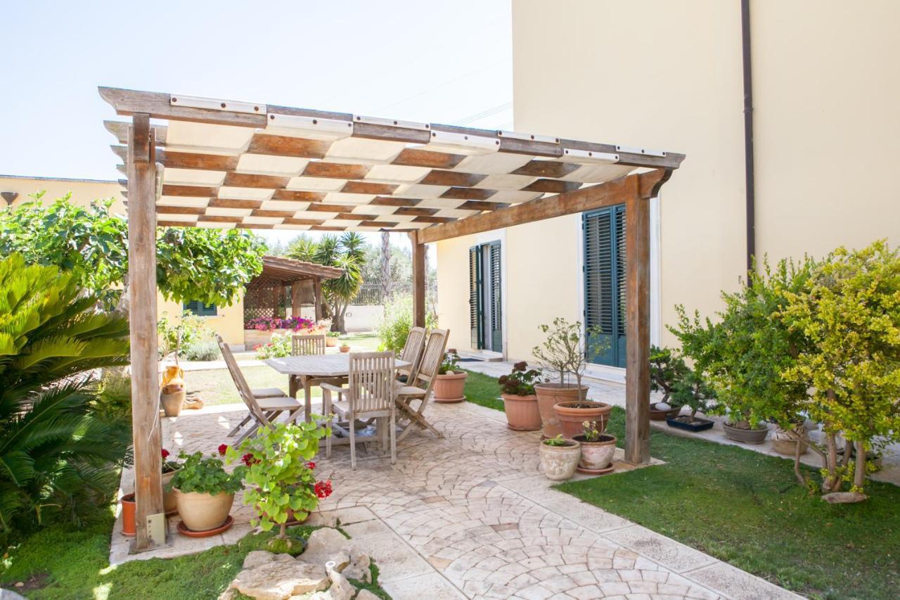 B&B I Tre Ulivi Salice Salentino Exterior foto